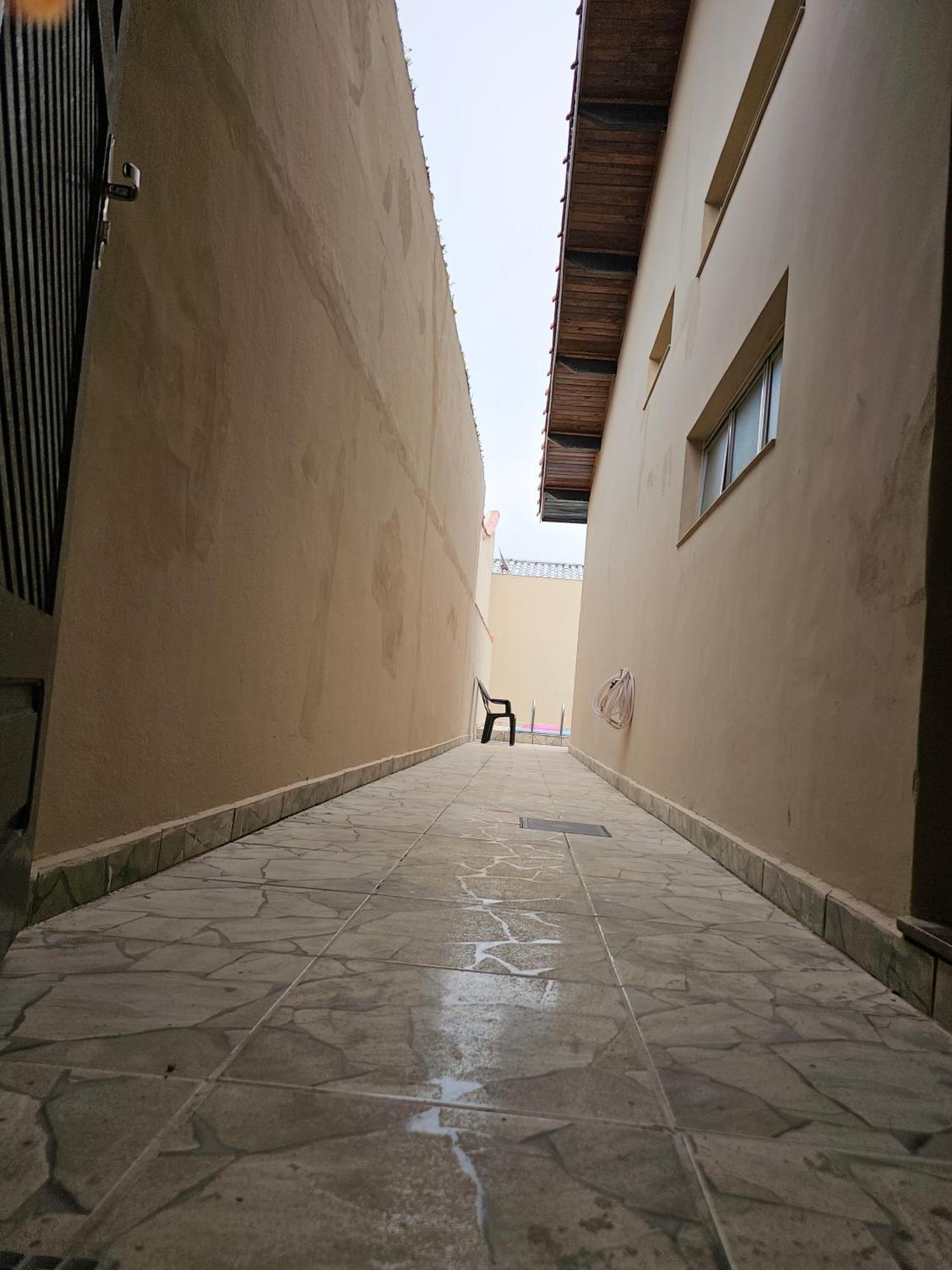 Casa Maravilhosa E Ampla Pe Na Areia Com Piscina, Area Gourmet Com Churrasqueira Em Deck Coberto Frente A Piscina, 4 Quartos Confortaveis E Espacosos, Sendo 2 Suites, Cozinha Americana E Sala De Jantar, Ampla Garagem Para 6 Carros - Mercado Na Rua Da Praia Grande (Santos) Exterior foto